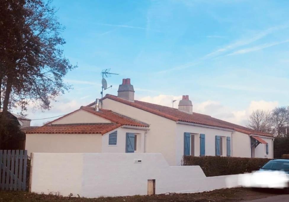 Maison De Campagne Proche De La Cote Chauvé Extérieur photo