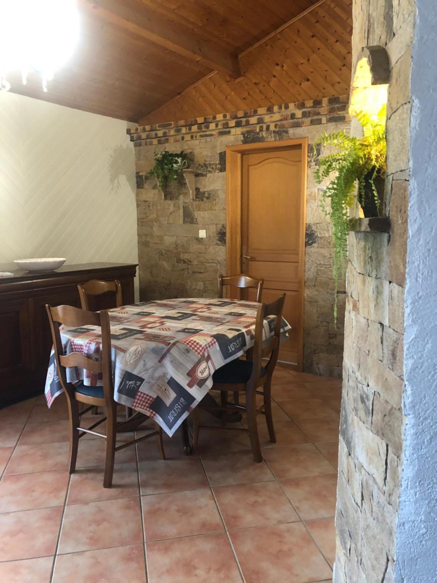 Maison De Campagne Proche De La Cote Chauvé Extérieur photo